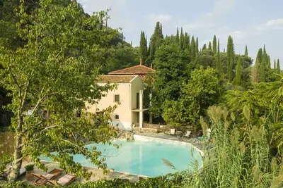 Image de Kamarella Country Estate