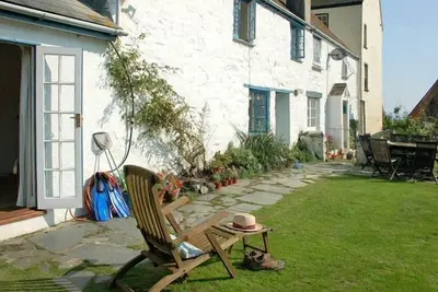 Image de Cottage Blanchi pĂŞcheur avec 3 chambres, jardin et parking