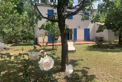 Image de Villa à Saint Julien le Montagnier, dans le parc naturel du Verdon (Var. 83 )