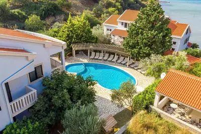 Image de Agréable appartement pour 4 personnes avec piscine, climatisation, Wifi, Tv et patio