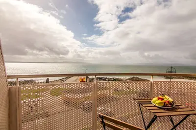 Image de Superbes appartements indépendants avec vue sur la mer à Salthill, Galway