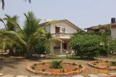 Image de Luxe individuelle 3 chambres en-suite Sunset View Beach Villa, 200 mtr Varca Beach