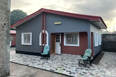 Image de Un nouveau bungalow de deux chambres pour un séjour de courte ou longue durée