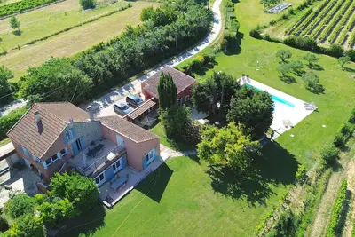 Image de Lou Pavoun - Lavande un gîte agréable