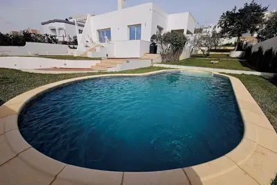 Image de Belle Villa, idéale pour de belles vacances au calme en famille