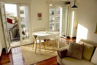 Bel appartement avec vue sur l'estuaire. Centrique Confortable