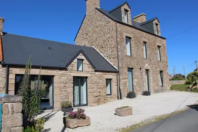 Image de Grande maison 6 à 12 voyageurs - 1 mn à pied de la Mer