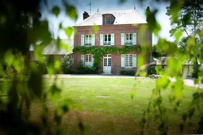 Image de Gîte de charme familial, 3 épis, Jardin Clos Fleuri, Piscine, Terrasse