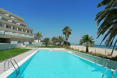 Image de Agréable appartement pour 4 personnes avec piscine, climatisation, Wifi, Tv, terrasse et parking