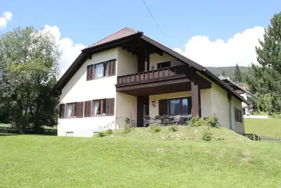 Image de Chalet de ski / maison de vacances d'été dans un village alpin historique - 4 domaines skiables locaux