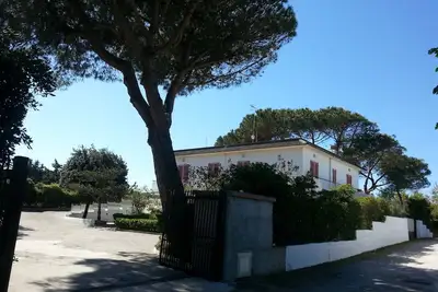Image de Appartement dans le vert, Relax, à 50 mètres de la mer près de Golfo Gaeta.