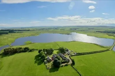 Image de Gairnshiel Cottage - Superbe chalet avec vue sur Loch et Hill
