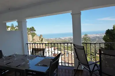 Image de Appartement Moderne Avec Vue Panoramique Magnifique Dans Un Village Traditionnel Setting