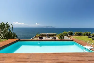 Image de \"Villa Acqua Chiara\" \"Wind\" \"- Villas à louer à Bagheria, Sicile, Italie\"