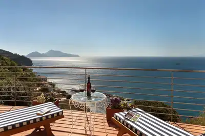 Image de Villa Wonderfull avec vue incroyable mer en Côte Sorrento