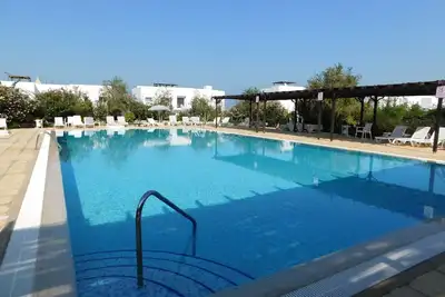 Image de Appartement B7-2 Joya Cyprus Sunflower Garden, Kucuk Erenkoy, marina Crystal Bay