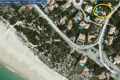 Image de 2 pas de la mer Splendid de vacances en bord de mer (23135 / Al)