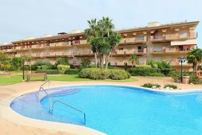 Image de Bel appartement pour 4 personnes avec climatisation, Wifi, piscine, Tv et balcon