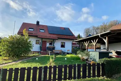 Logement de vacances confortable avec vue sur la Forêt de Thuringe