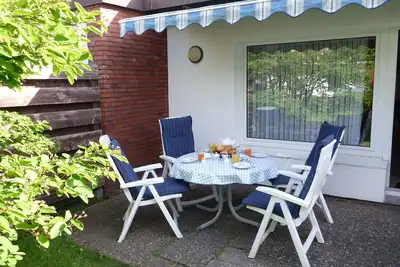 Image de Bungalow dans un endroit très calme à seulement 100 m de la plage
