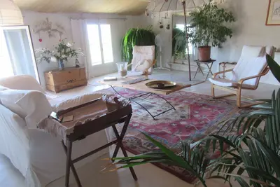 Image de Maison de village ancienne, spacieuse ensoleillée, larges vues sur le Luberon