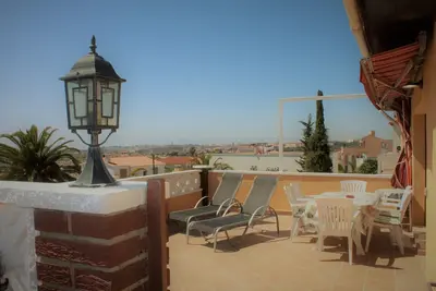 Image de It is very sunny house, big terrace, pets welcome, 5 minutes from  the beach
