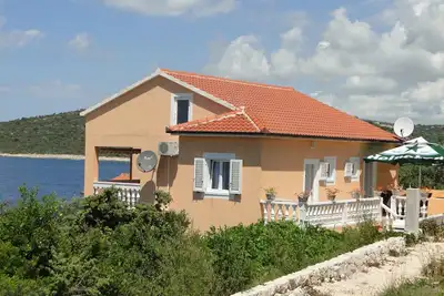Image de Appartement de vacances avec balcon donnant sur la mer
