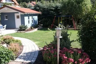 Image de Maison de vacances 4 étoiles dans la forêt palatine avec grand jardin