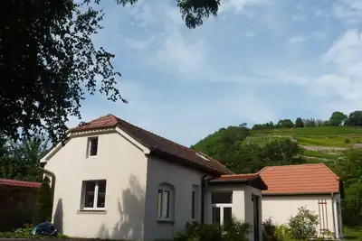 Image de Holiday home in green with view of the vineyards