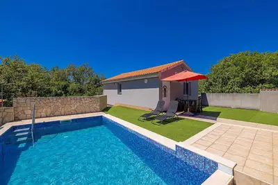 Image de Appartement Boro avec piscine