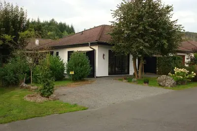 Image de Maison de vacances de luxe, à 100 mètres de la forêt, à proximité de la piscine, à 4 km d'Edersee