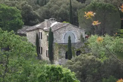 Image de Grand mas de caractère, piscine privée, idéale pour 2 familles
