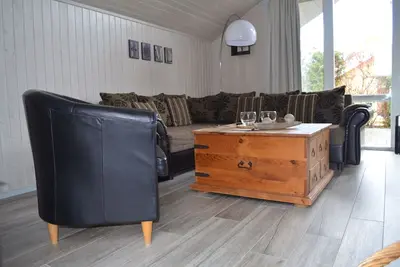 Image de Comfortable vacation home with sauna and stove 150m from the lake
