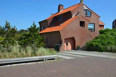 Bergen Aan Zee: 'Helmbloem' - magnifique et grande maison de vacances sur la plage!