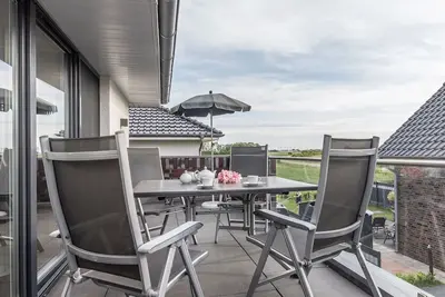 Image de Nouveau, sophistiqué, juste autre chose! Le chalet achevé en 2015 avec