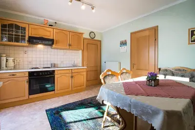 Image de Appartement avec 2 chambres / douche, Wc - Edhof