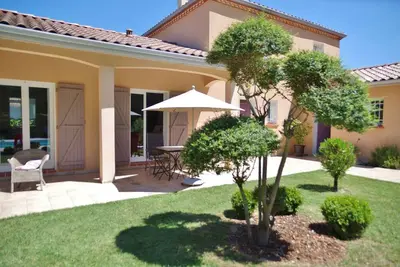 Image de Albi, belle maison avec piscine