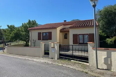 Image de Villa catalane avec jardin  entre mer et montagne, proche de Collioure, Espagne