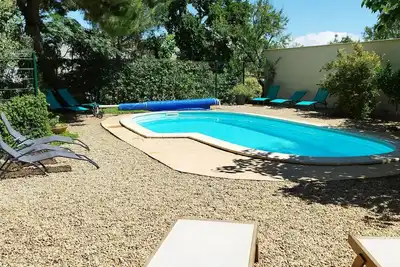Image de Maison de maitre climatisée à 13 km des plages, jardins, piscine sécurisé, jeux. .