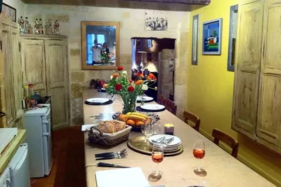 La maison dans les remparts<br>