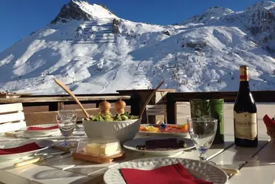 Image de Tignes Le Lac Appartement de charme, 5 pers, Pied Pistes, Terrasse Sud, Vue Lac