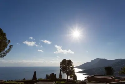 Image de Théoule : New! ! ! Splendide appartement vue mer, résidence avec piscine