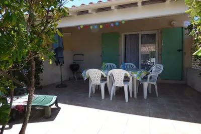 Portiragnes Plage Villa 4/5 pers dans résidence. Piscine et parking Plage:150m