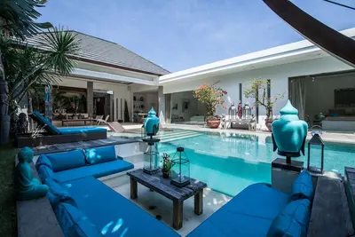 Image de Splendide Villa d'Architecte au design contemporain, au coeur de Seminyak