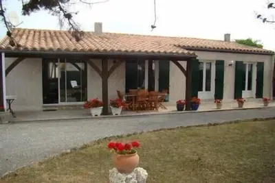 Maison située près du phare de Chassiron