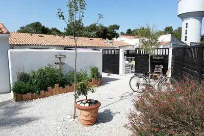 Image de Au coeur de la pinède, gite pour 4 personnes, très bien équipé