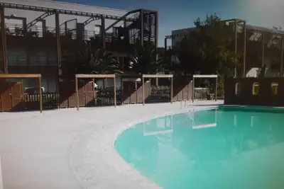 Image de Appartement t2 avec piscine dans residence securisé