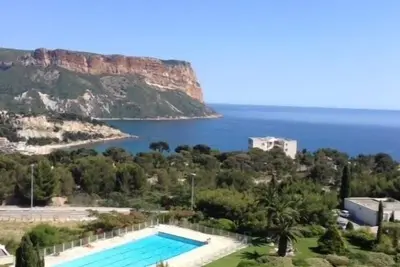 Image de App de Charme - T4 - 88m² - piscine -Vue panoramique. classement 4 ****