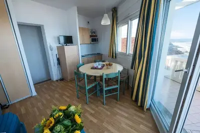 3 Pièces 6 Personnes Côté Mer