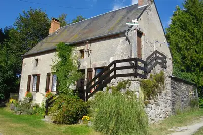 Image de Gîte du Domaine de Chateux. Bienvenue chez Marlène! Piscine communale